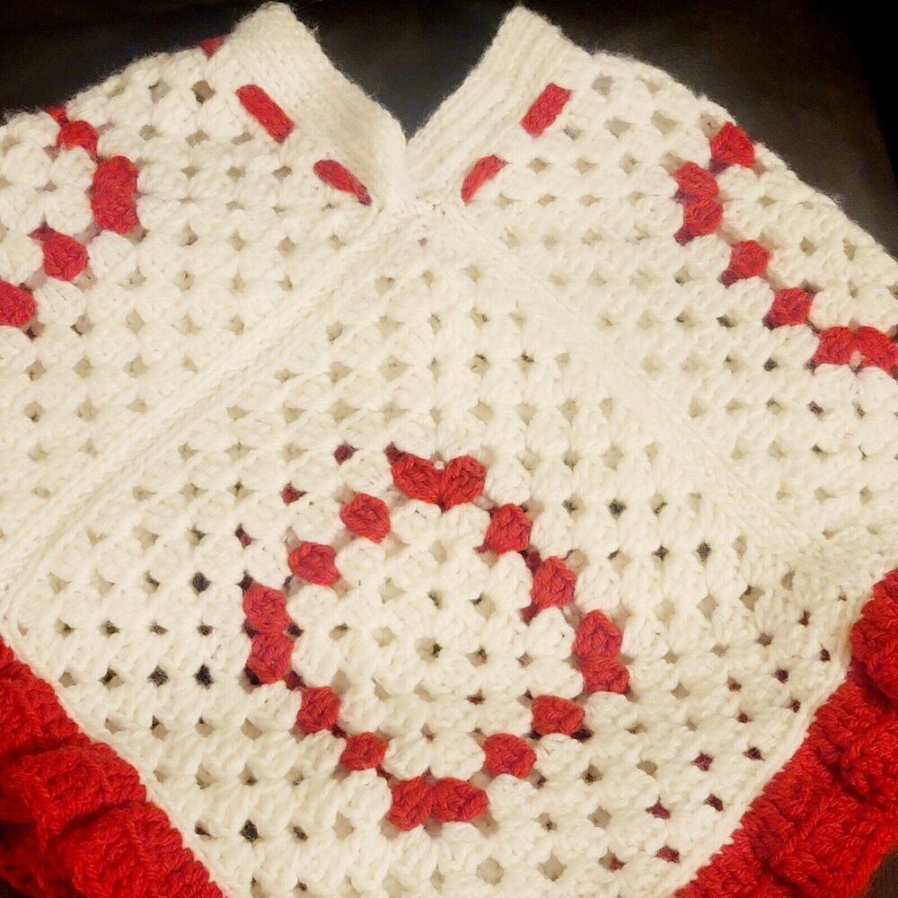 Vtg Crocheted Red White Girls Poncho Shawl Handmade Pom Poms Frill Christmas - Picture 5 of 7